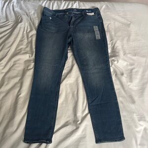 NWT Old Navy High Rise Super Skinny Blue Denim Jeans. Size 14